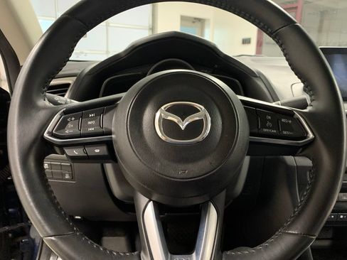 Used 2018 MAZDA MAZDA3 Touring FWD image 14