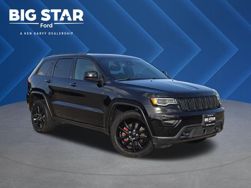 Used 2021 Jeep Grand Cherokee Freedom Edition AWD/4WD image 1