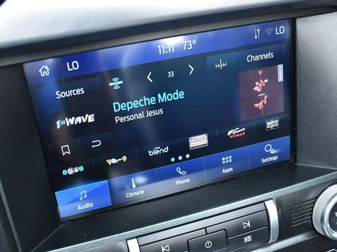 Used 2020 Ford Mustang Premium image 18