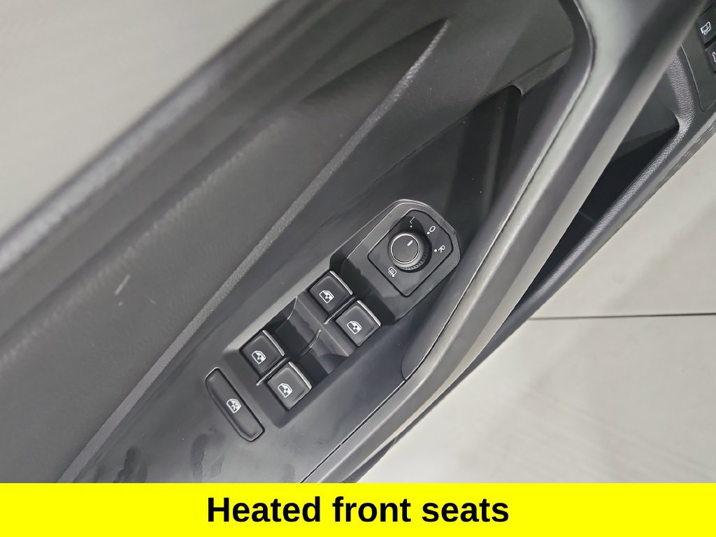 Used 2021 Volkswagen Jetta SE FWD image 11