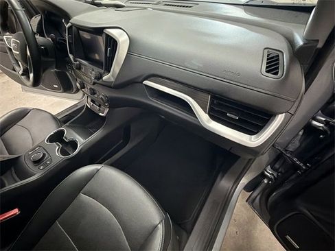 Used 2023 GMC Terrain SLT w/ Infotainment Package II image 61