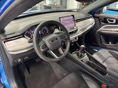 Certified 2024 Jeep Compass Limited AWD/4WD image 19