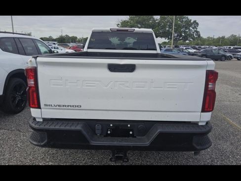Used 2024 Chevrolet Silverado 3500 W/T AWD/4WD image 6