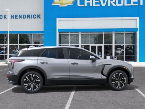 New 2026 Chevrolet Blazer EV LT image 7