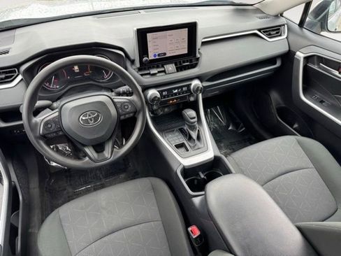 Certified 2025 Toyota RAV4 XLE AWD/4WD image 6