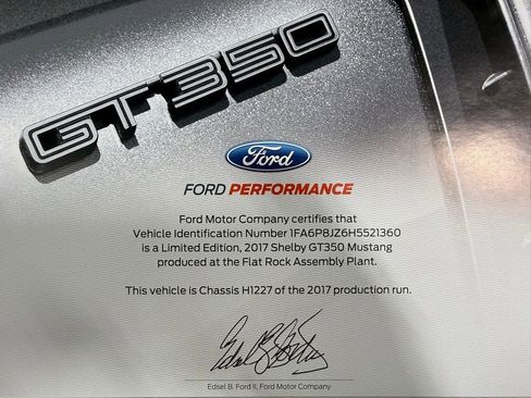 Used 2017 Ford Mustang Shelby GT350 RWD image 36