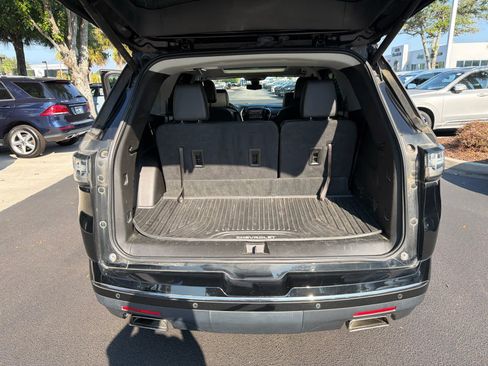 Used 2019 Chevrolet Traverse Premier w/ Redline Edition FWD image 23