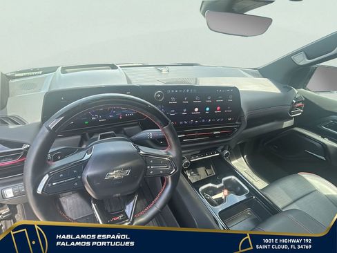 Certified 2025 Chevrolet Silverado EV RST AWD/4WD image 16
