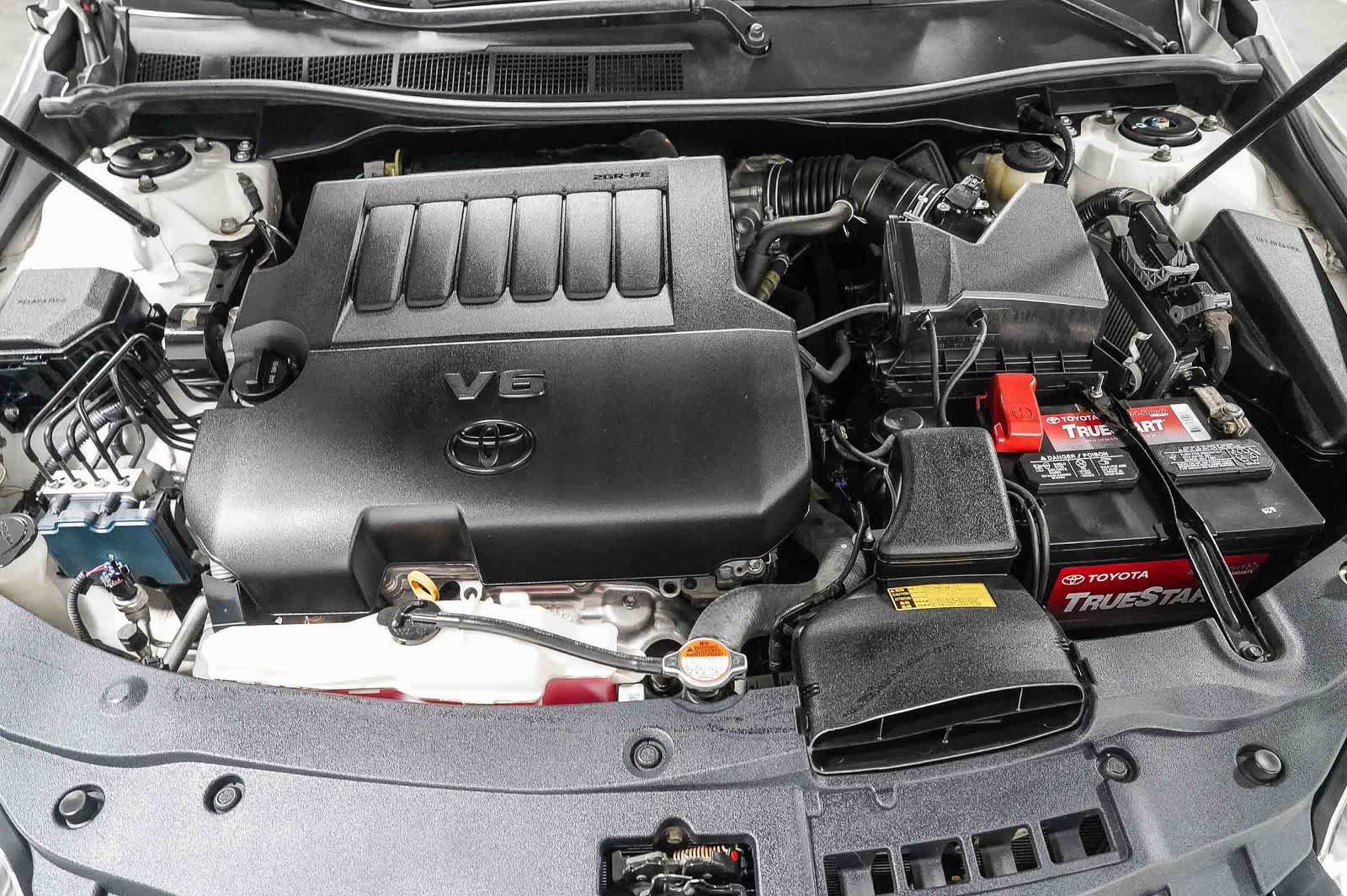 Certified 2016 Toyota Camry XLE w/ Advanced Technology Package FWD image 29