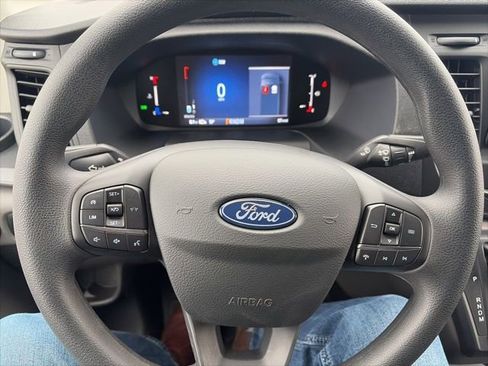 New 2026 Ford Transit 250 148 Medium Roof RWD image 15