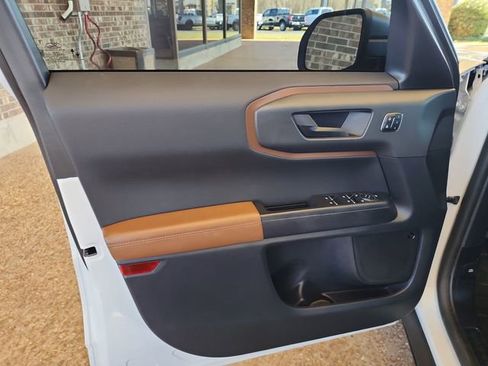 Used 2024 Ford Bronco Sport Badlands w/ Premium Package image 9