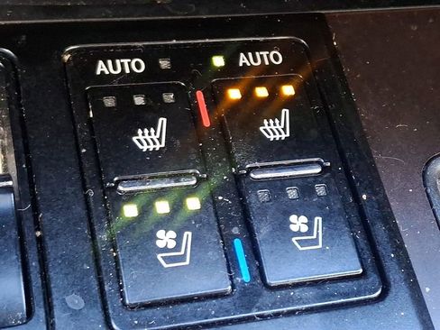 Used 2021 Lexus RX 450h AWD w/ Premium Package image 24