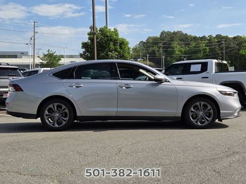 Used 2023 Honda Accord EX image 6