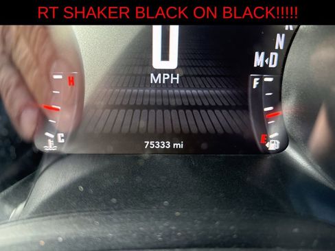 Used 2016 Dodge Challenger R/T image 18