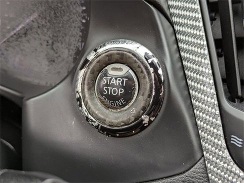 Used 2017 INFINITI Q60 Red Sport 400 image 26