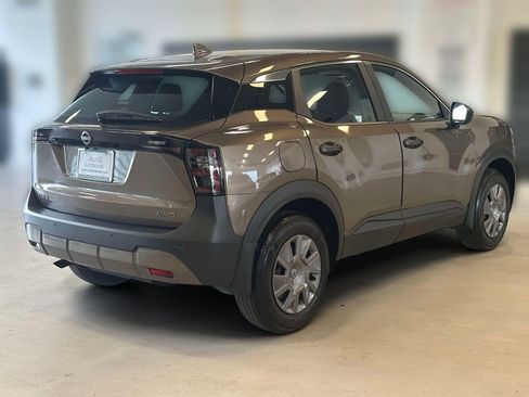 Used 2025 Nissan Kicks S w/ Interior Electronics Package AWD/4WD image 4