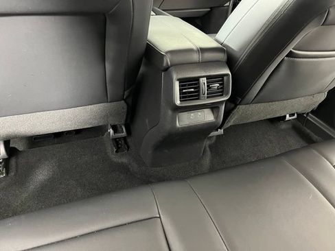 Certified 2025 Nissan Murano SV FWD image 42