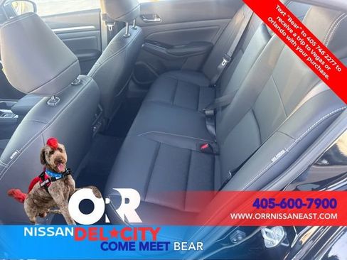 New 2025 Nissan Altima 2.5 SL image 12