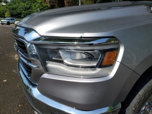 Used 2019 RAM 1500 Big Horn AWD/4WD image 5