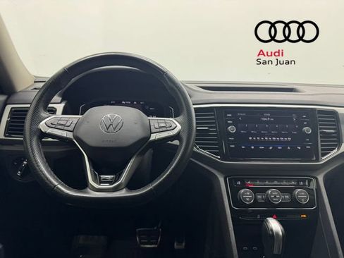 Used 2022 Volkswagen Atlas SEL Premium AWD/4WD image 3