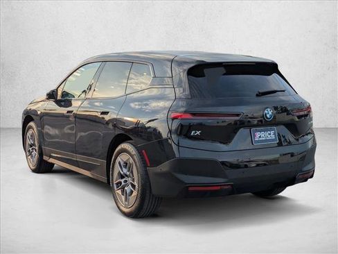 Certified 2023 BMW iX xDrive50 image 8