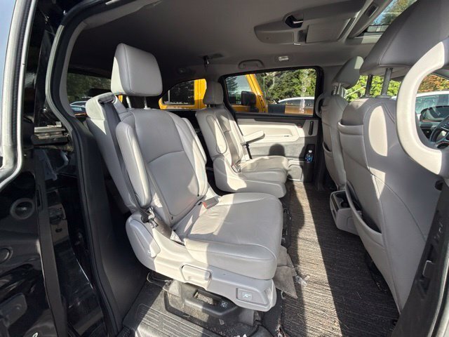 Used 2022 Honda Odyssey Touring image 7