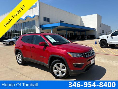 Used 2021 Jeep Compass Latitude AWD/4WD image 1