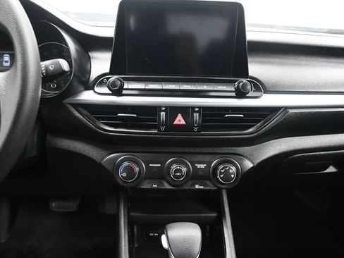 Used 2023 Kia Forte LXS w/ LXS Technology Package image 13