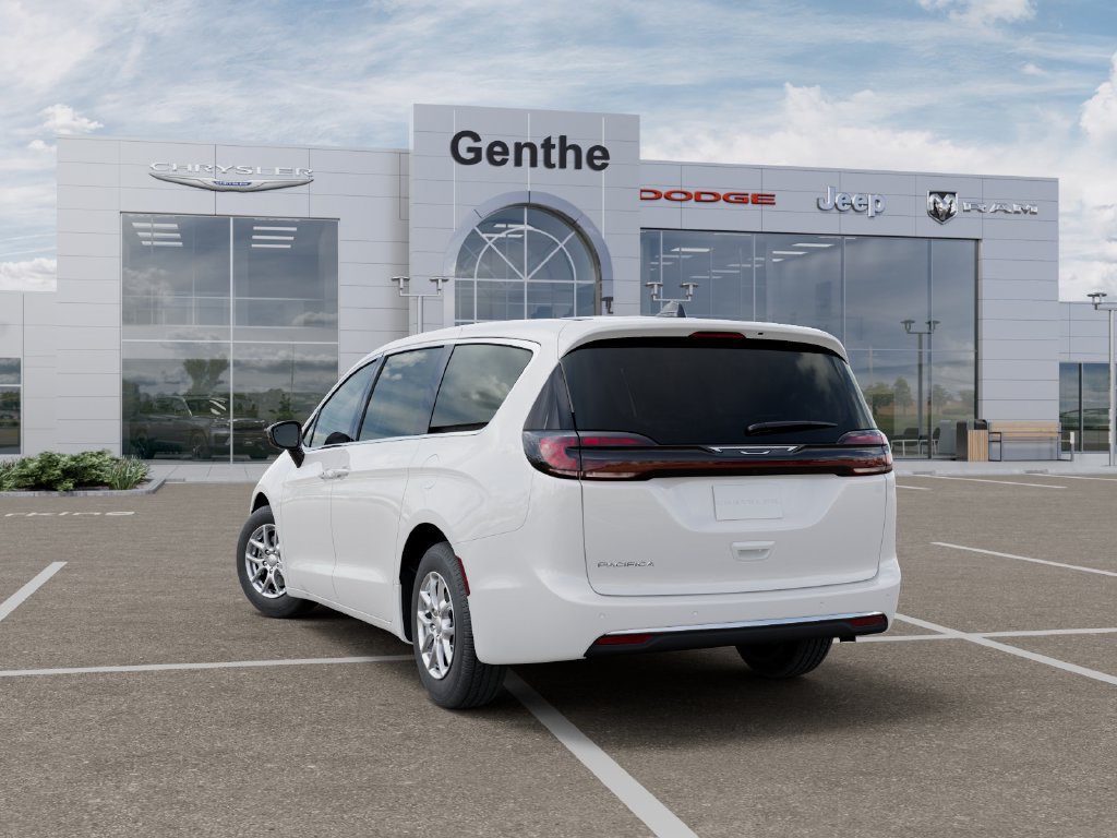 New 2027 Chrysler Pacifica Select FWD image 3