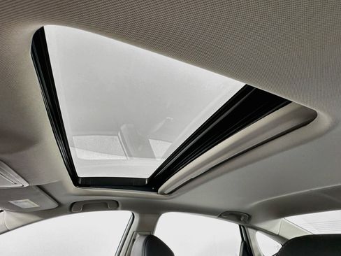 Certified 2024 Honda Accord Touring image 23