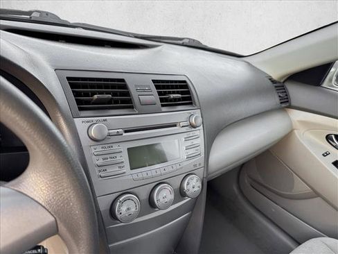 Used 2008 Toyota Camry LE image 13