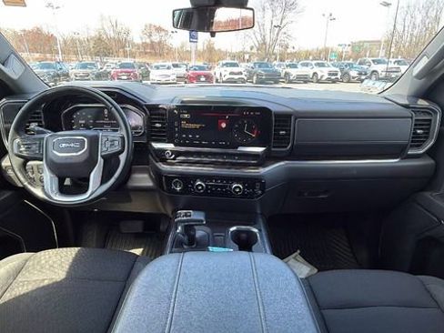 Certified 2024 GMC Sierra 1500 Elevation AWD/4WD image 19