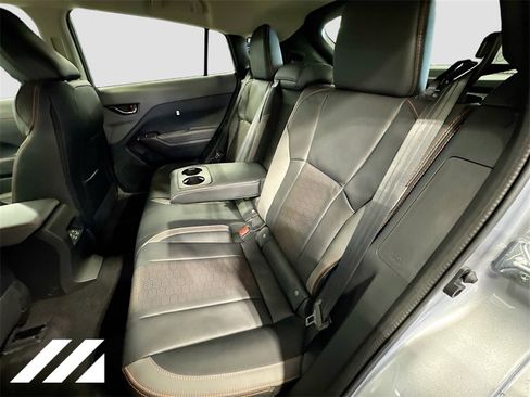 New 2026 Subaru Crosstrek 2.5i Limited w/ Crosstrek Mirror Package image 24