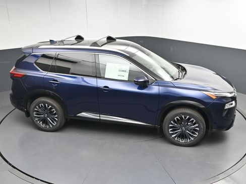 New 2026 Nissan Rogue Platinum w/ Platinum Premium Package image 37