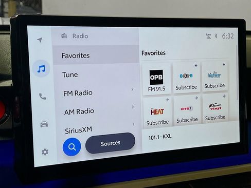 Used 2024 Toyota Tacoma TRD Sport image 14