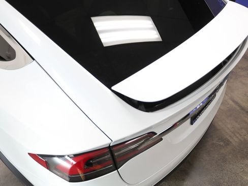 Used 2019 Tesla Model X Long Range AWD/4WD image 21