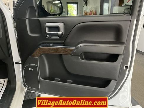 Used 2018 GMC Sierra 1500 Denali w/ Denali Ultimate Package AWD/4WD image 34