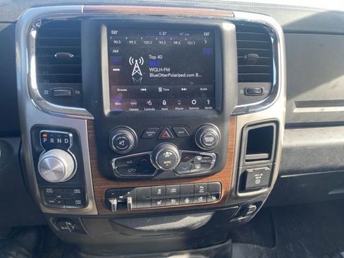 Used 2018 RAM 1500 Laramie image 11