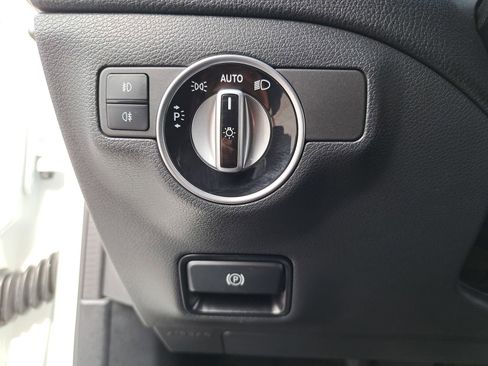 Used 2019 Mercedes-Benz GLA 250 image 29