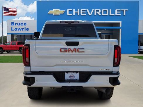 Used 2023 GMC Sierra 2500 AT4 w/ AT4 Premium Plus Package AWD/4WD image 5