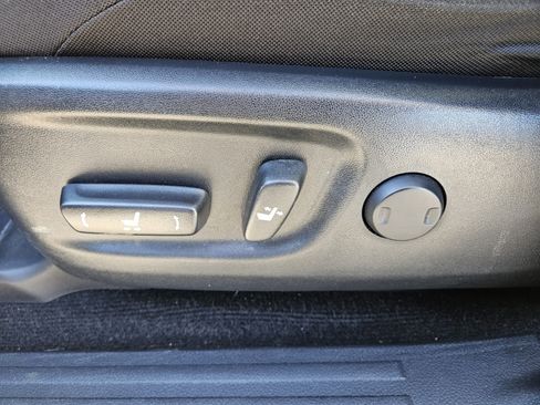 Used 2020 Toyota 4Runner TRD Off-Road image 9