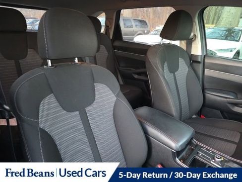 Used 2021 Kia Sorento LX image 12