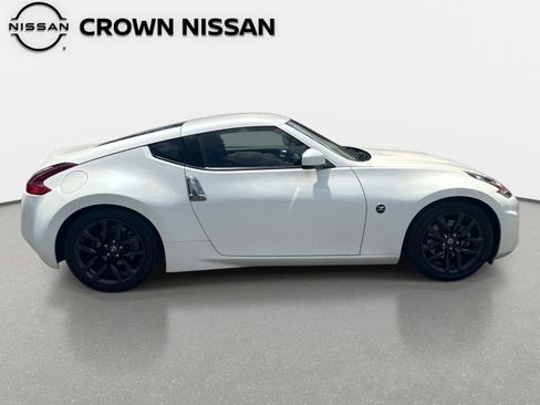 Certified 2020 Nissan 370Z Coupe RWD image 9