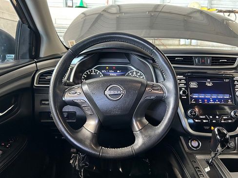 Used 2023 Nissan Murano SV FWD image 21