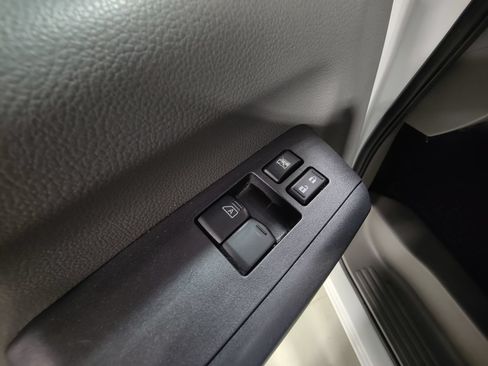 Used 2019 Nissan NV 3500 SV w/ Navigation Package RWD image 19