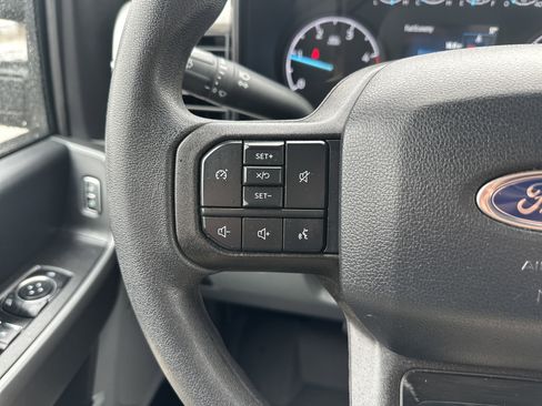 Used 2025 Ford F250 XLT AWD/4WD image 23