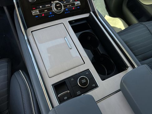 Used 2019 Lincoln Navigator L Black Label w/ Cargo Package image 26