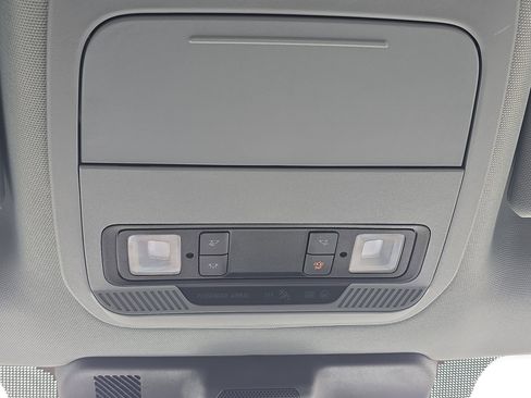 Used 2026 Ford F250 XLT image 18