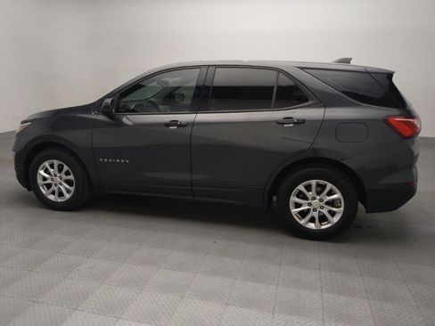 Used 2019 Chevrolet Equinox LS FWD image 3