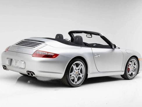Used 2006 Porsche 911 Carrera S RWD image 11